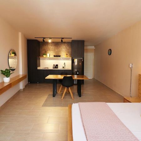 554 Apartments Кали Екстериор снимка
